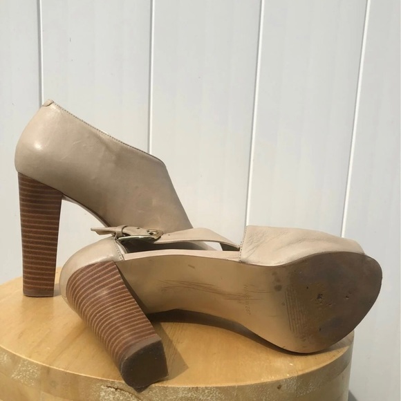 Size 11 Beige Nine West “Mega” Nude Wooden Block Heel Cut Out Ankle Boot… - Picture 4 of 12